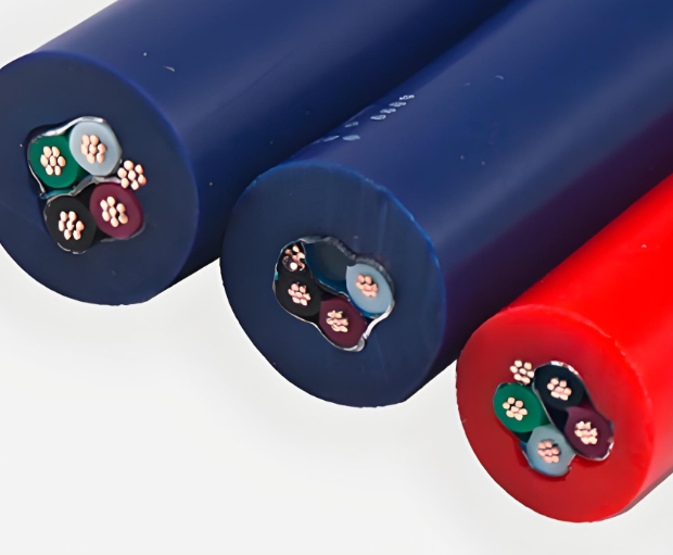 柔韌移動特種電纜正以其革新之路.jpg 柔韌移動特種電纜正以其革新之路.jpg